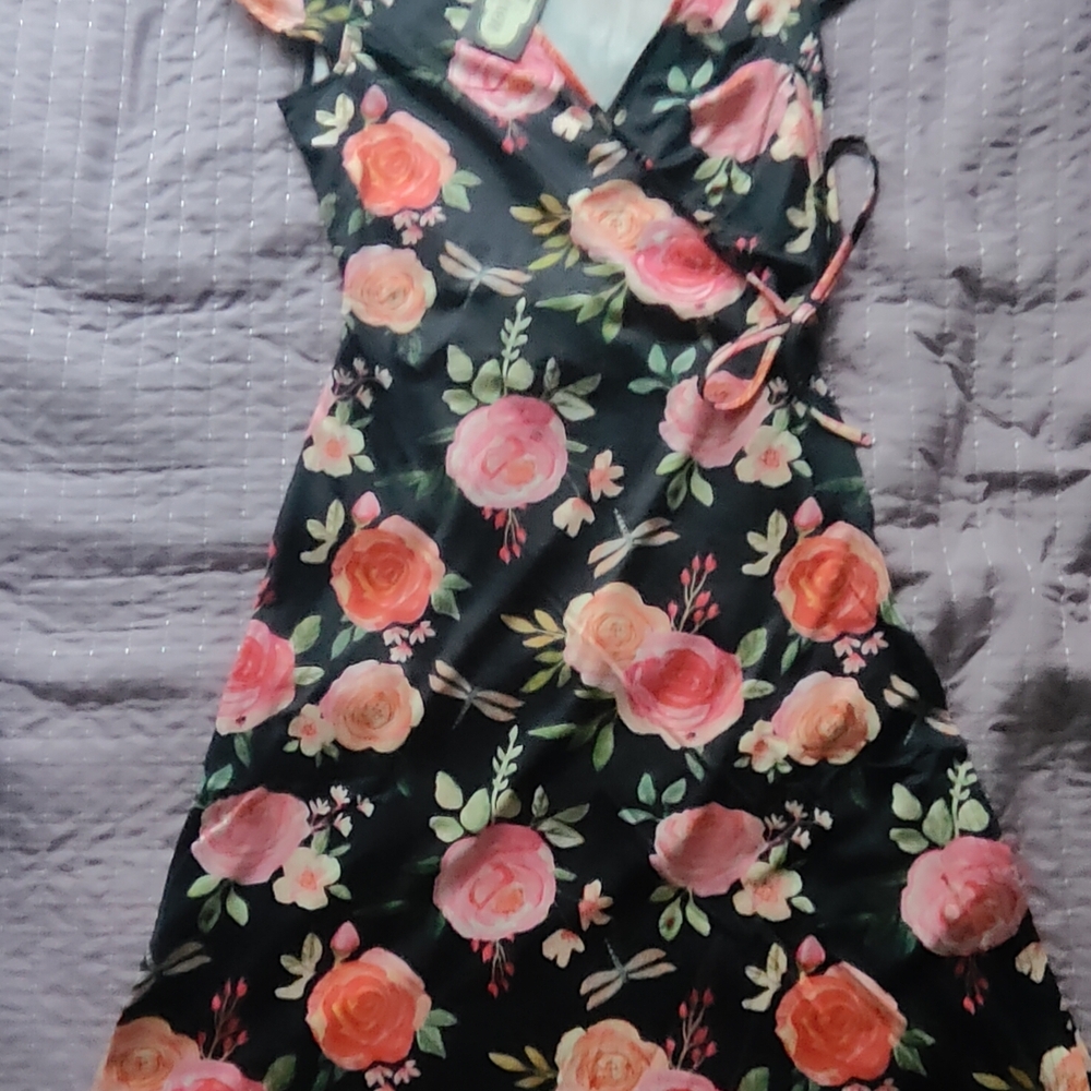 Voodoo Vixen Black and Orange Sleeveless Midi Dress